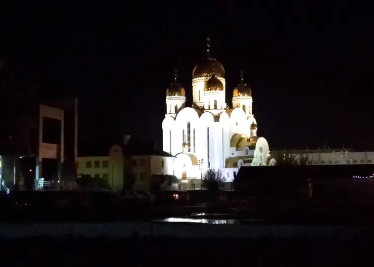 В рождественскую ночь около храма Рождества Христова в Красноярске частично перекроют движение транспорта