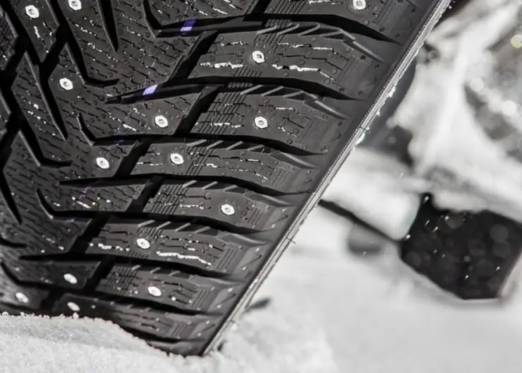 Красноярские эксперты проверили надёжность зимних автомобильных шин