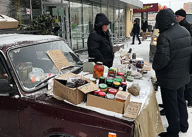 Красноярские городовые 350 раз ловили уличных торговцев на нарушениях