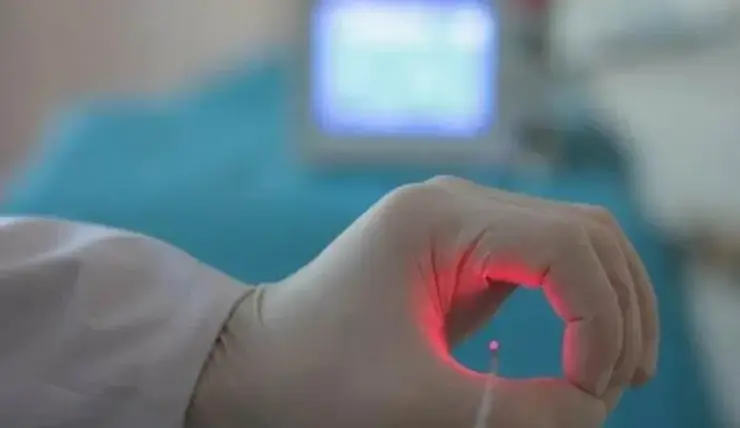 В 20-й больнице Красноярска начали выполнять лазерную деструкцию геморроидальных узлов по полису ОМС