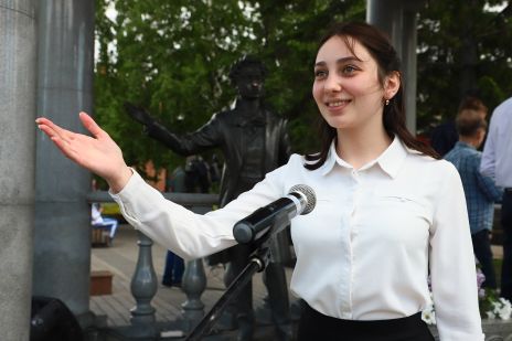 Не заросла народная тропа: красноярцы назвали любимые произведения великого поэта