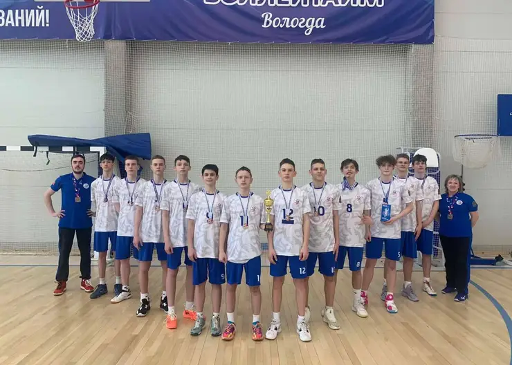 Сборная Красноярского края по волейболу среди юношей заняла третье место на всероссийских соревнованиях