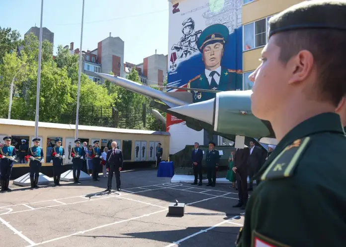 В Красноярске открыли второй мурал с изображением погибшего военнослужащего