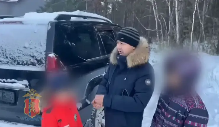 Красноярец поблагодарил полицейских за возвращение угнанной машины