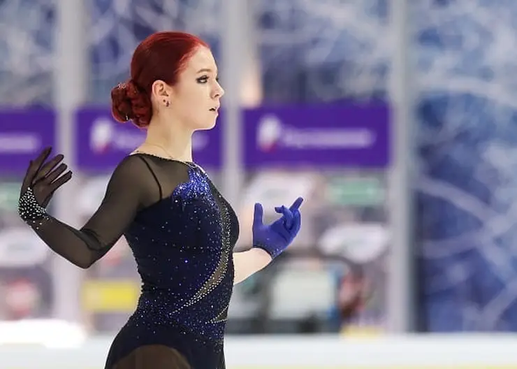Александра Трусова снялась с чемпионата России по фигурному катанию в Красноярске