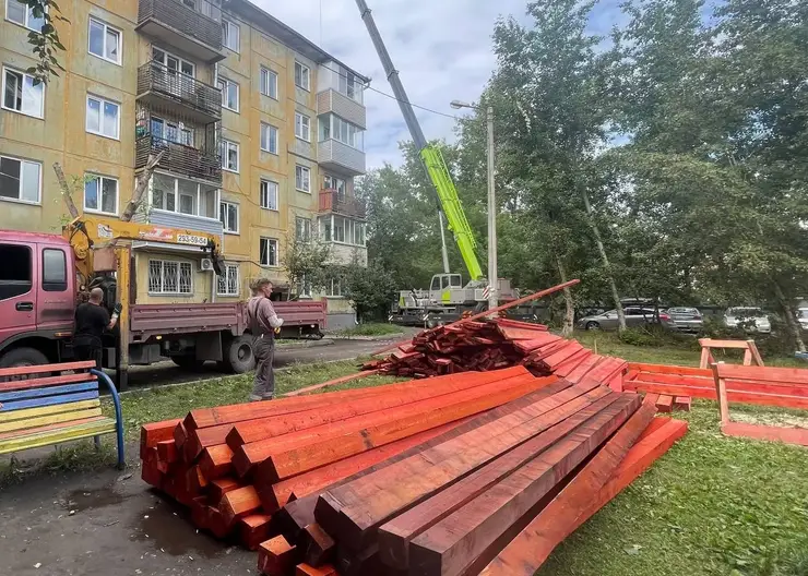 В Красноярске продолжают ликвидировать последствия пожара в многоквартирном доме на Маяковского