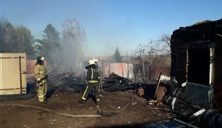 В районе Красноярского края в пожаре погиб человек из-за неправильного использования печи
