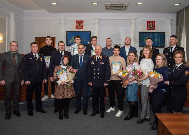 В Красноярске выбрали и наградили 13 героев среди жителей края