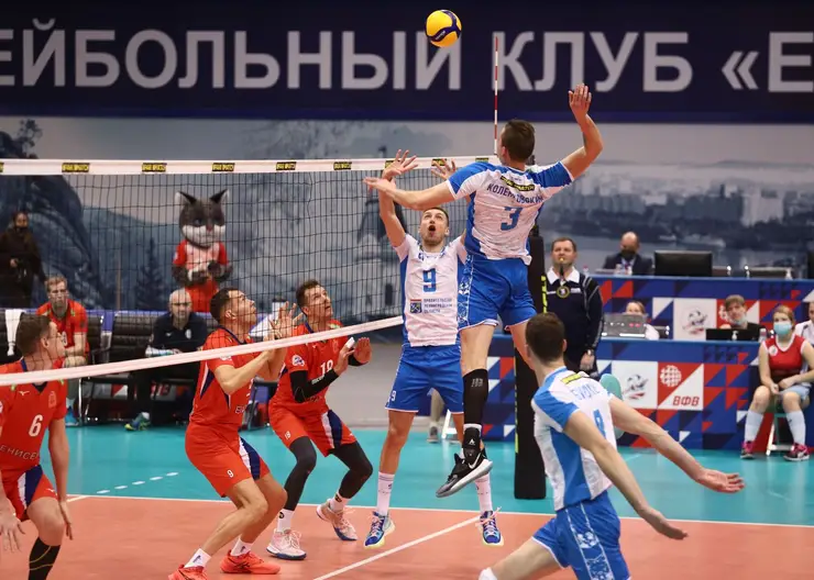 Волейбольный «Енисей» проиграл сосновоборцам из Ленинградской области
