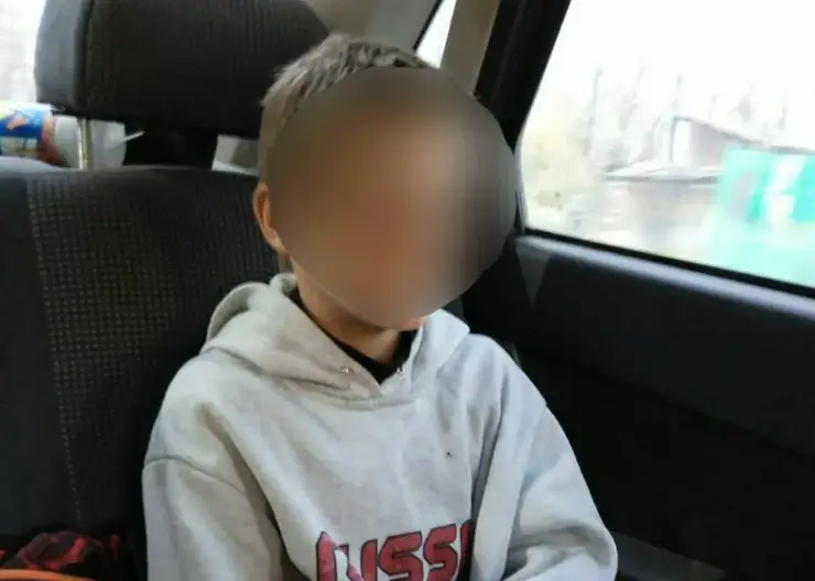 В Красноярском крае пропавший 11-летний мальчик ночевал у друга на чердаке