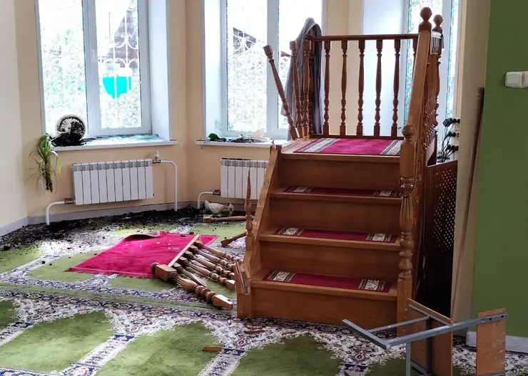 В Красноярске восстановление Соборной мечети после нападения может обойтись в 500 тысяч рублей