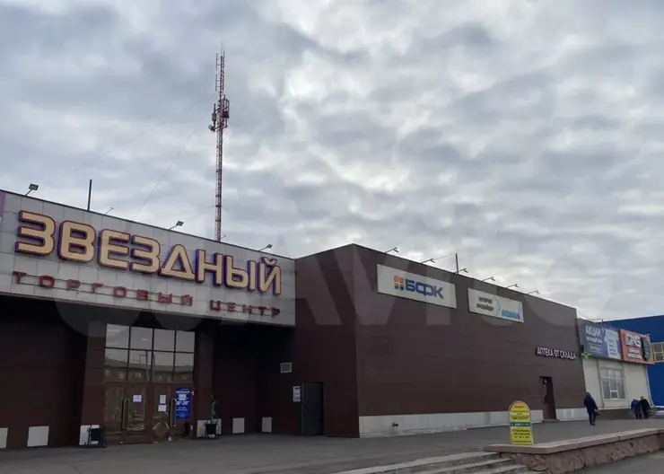 На правобережье Красноярска продают два торговых центра