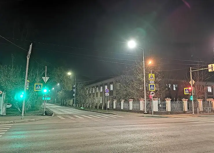 В этом году в Красноярске установят 400 новых опор освещения