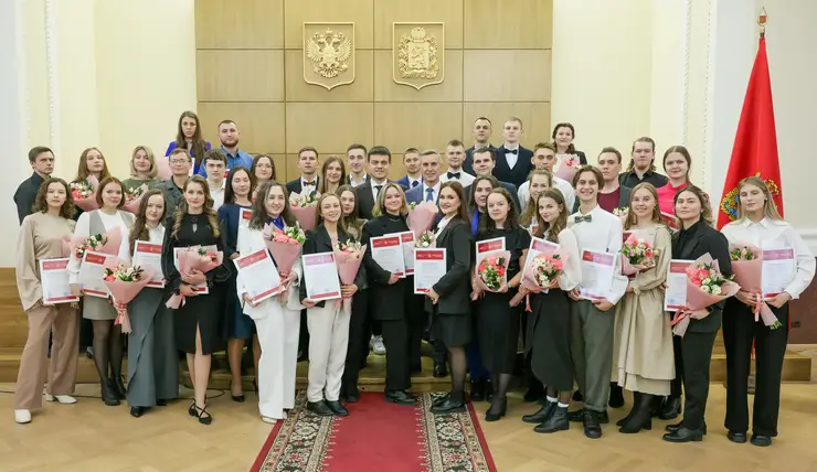 Лучшие студенты Красноярского края получили именные стипендии
