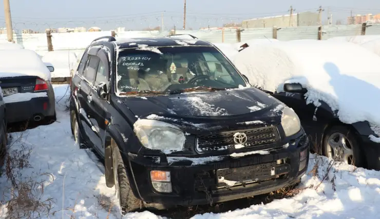 В Красноярске нашли угнанный в Москве автомобиль