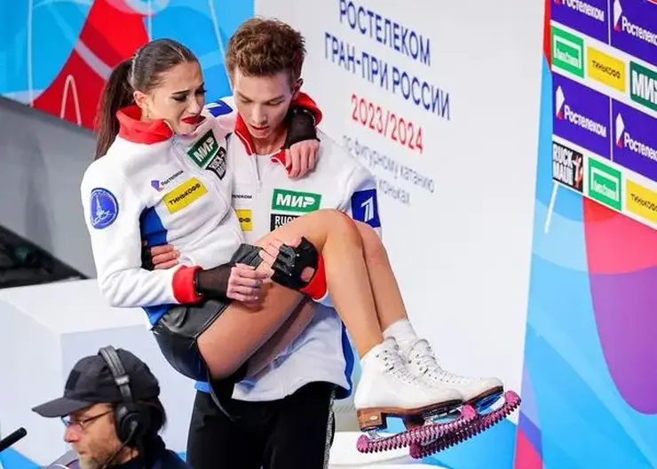 Красноярские медики рассказали о помощи фигуристке Аннабель Морозов на этапе Гран-при