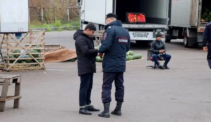 Под Красноярском задержали 13 мигрантов без документов