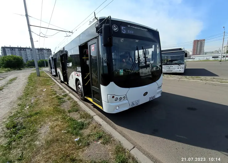 Красноярцам рассказали о запуске новых автобусных маршрутов, электробусов и о развитии троллейбусов