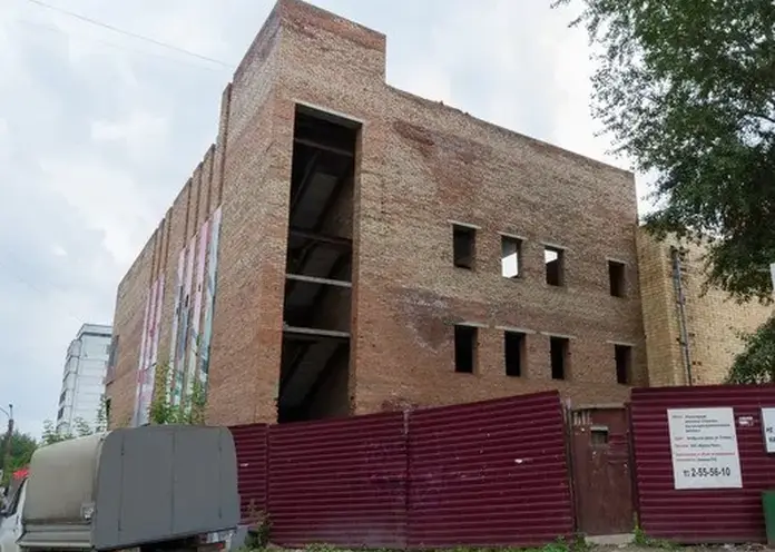 Согласована реконструкция бывшего кинотеатра «Строитель» под ТРЦ в Красноярске