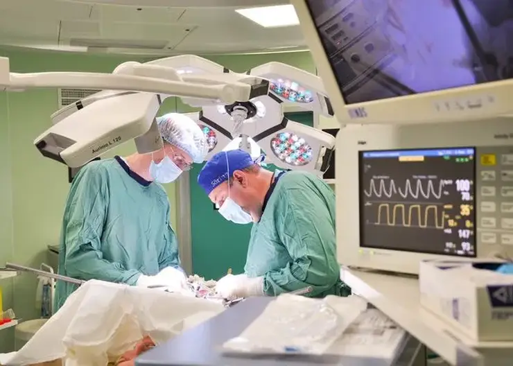 Хирурги провели сложнейшую операцию 62-летней красноярке с раком поджелудочной железы