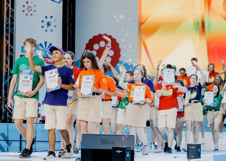 Школьники Красноярского края стали победителями и призёрами Всероссийского конкурса «Большая перемена»