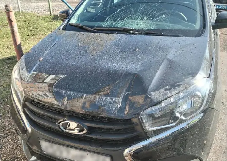 В Ачинске водитель сбил 15-летнего подростка и уехал с места аварии