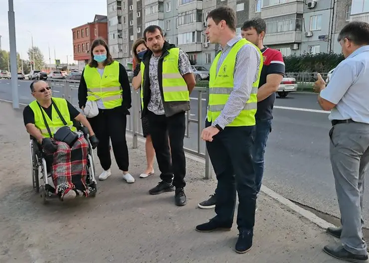 Общественные контролеры ремонта дорог нашли замечания на ул. Ястынской