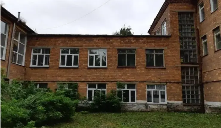 В Красноярске капитальный ремонт старейшей школы Советского района начнут в 2024 году