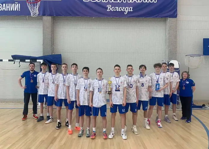 Сборная Красноярского края по волейболу среди юношей заняла третье место на всероссийских соревнованиях