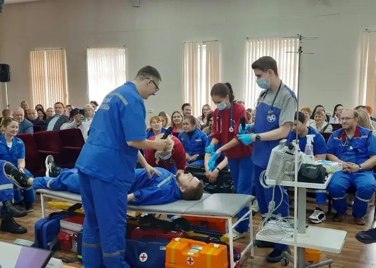 В Красноярске выбрали лучших медиков скорой помощи
