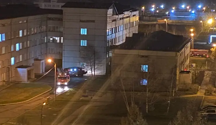 В Красноярске ночью в роддоме № 1 произошел пожар