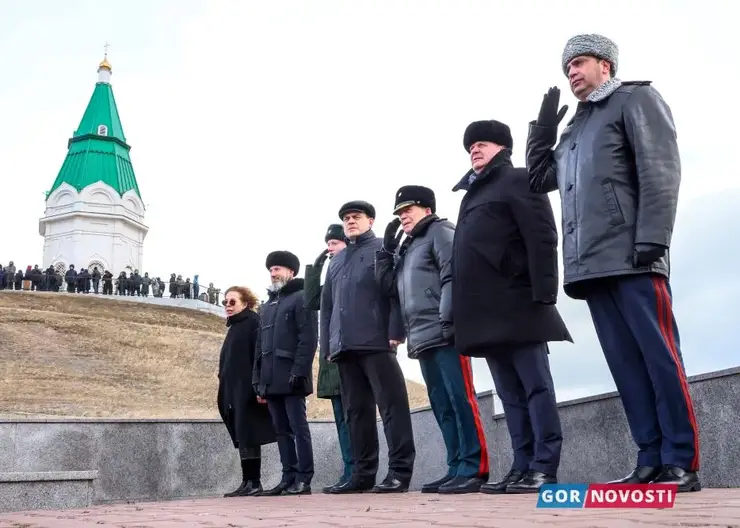 В Красноярске возобновили традицию выстрела пушки на Караульной горе