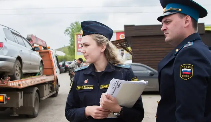 Судебные приставы Красноярского края передали в зону СВО конфискованное имущество