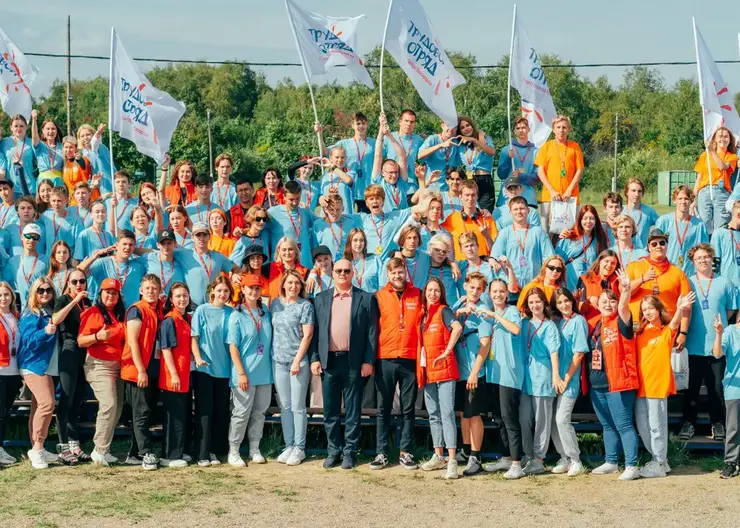 Более 2,5 тысячи подростков работали в трудовом отряде главы Красноярска этим летом
