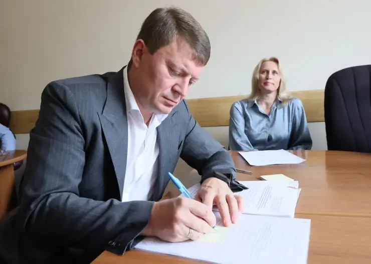 Сергей Ерёмин подал документы для участия в довыборах в Госдуму по Дивногорскому округу
