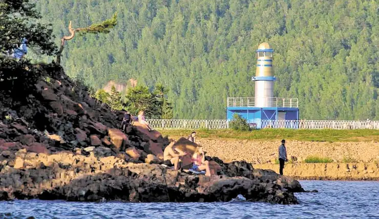 В Красноярске стартовал прием заявок на путевки к Черному морю для детей бойцов СВО