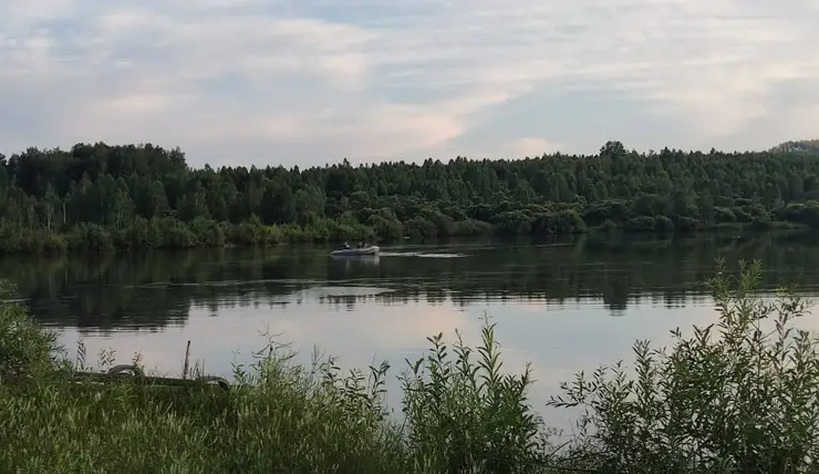 В Красноярском крае возбудили уголовное дело после гибели отца и двух сыновей на озере Таловка