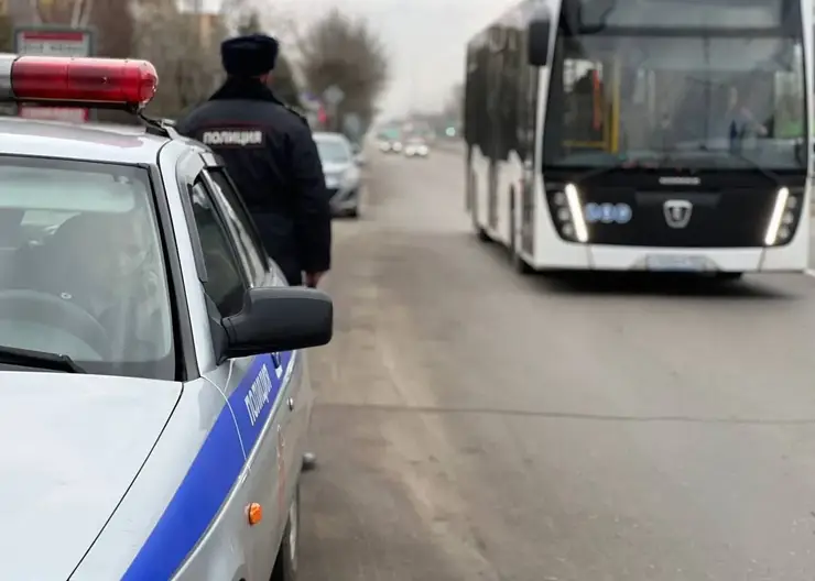 Дорожные полицейские Красноярска проверят водителей общественного транспорта