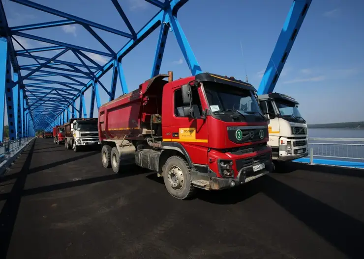 Высокогорский мост получил положительное заключение после испытаний многотонными грузовиками