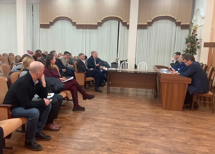 В приёме жителей Николаевки приняли участие представители прокуратуры Красноярска