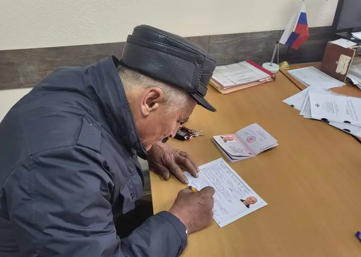 Полиция восстановила 111 паспортов для пострадавших от пожаров в Красноярском крае