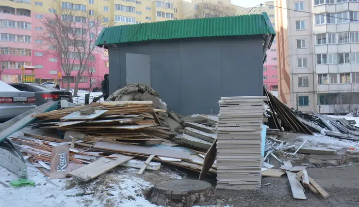 В Ленинском районе Красноярска снесут павильон, где незаконно продавали алкоголь