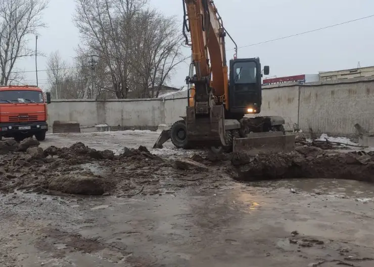 В части домов на правобережье Красноярска отключили холодную воду