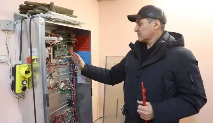 Главный инженер из Красноярска рассказал об особенностях обслуживания современных лифтов