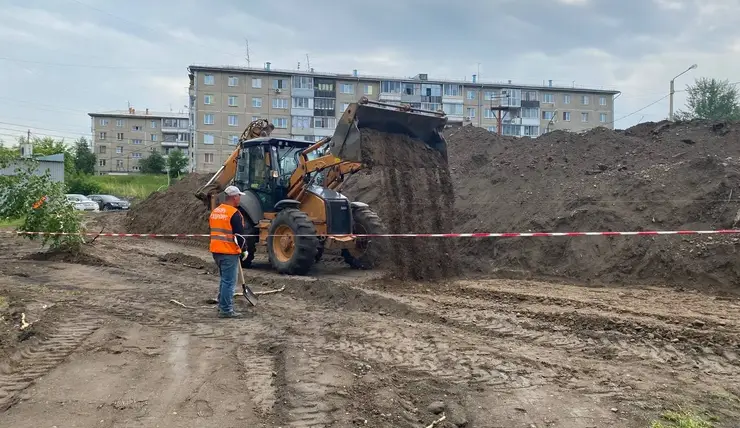 В Красноярске в сентябре завершат ремонт подпорной стены на Борисевича