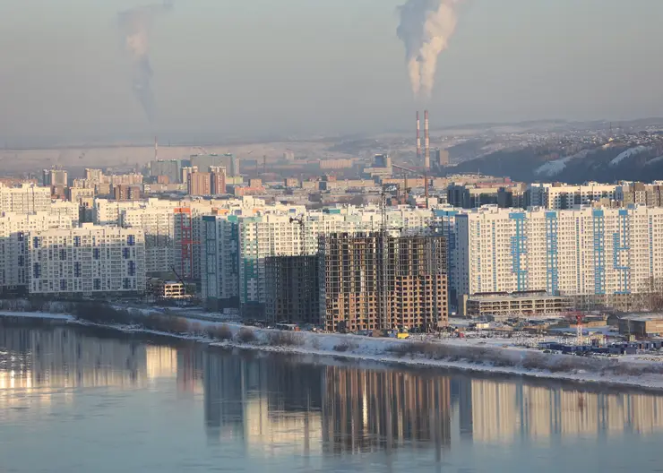 В Красноярске к ответственности за загрязнение воздуха привлекут 14 предприятий