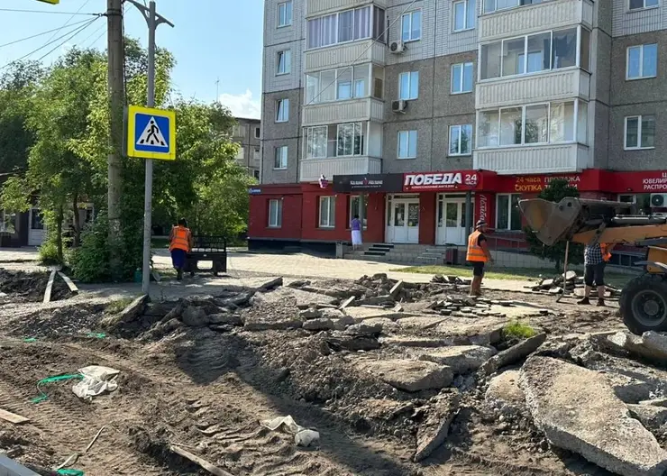 В Красноярске перенесут две остановки на улице Воронова
