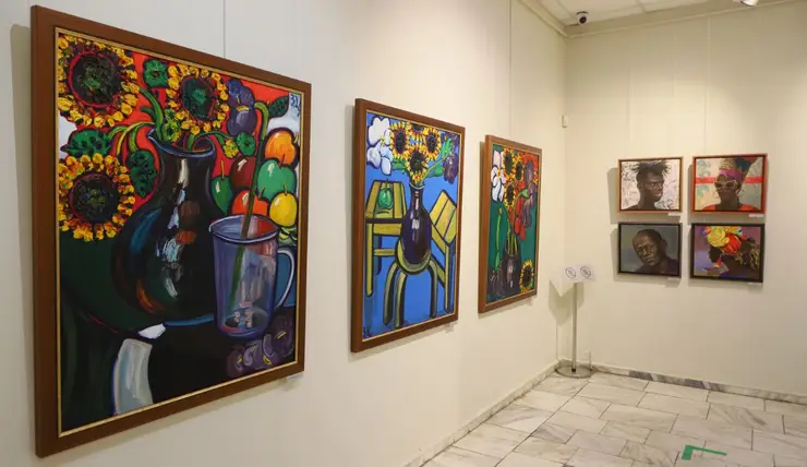 В Красноярском художественном музее открылась выставка “О, Гавана! Транзит”