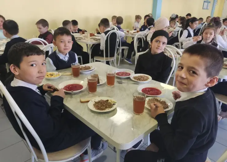 В Красноярске работают центры социальной адаптации детей мигрантов