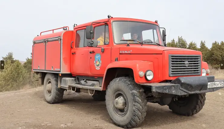 Для лесных пожарных Красноярского края в этом году закупят новую технику